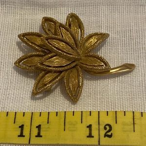 Vintage Avon Brooch